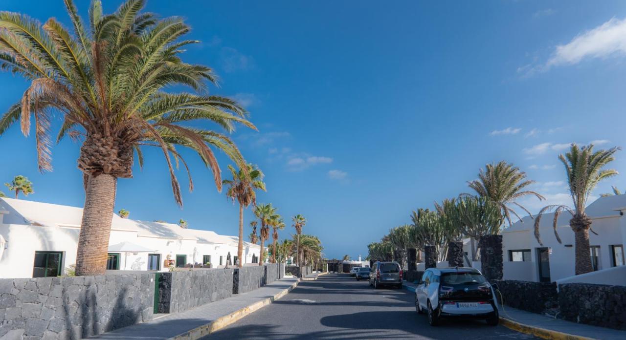 Villa House First Line Of The Sea Costa Teguise Exterior foto