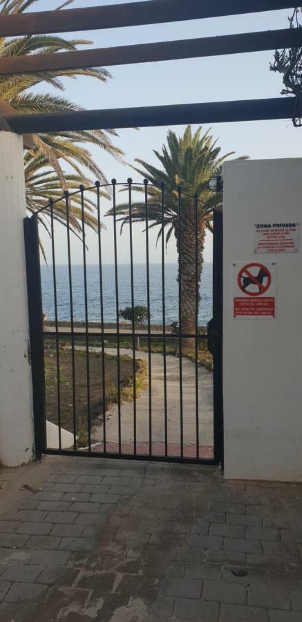 Villa House First Line Of The Sea Costa Teguise Exterior foto